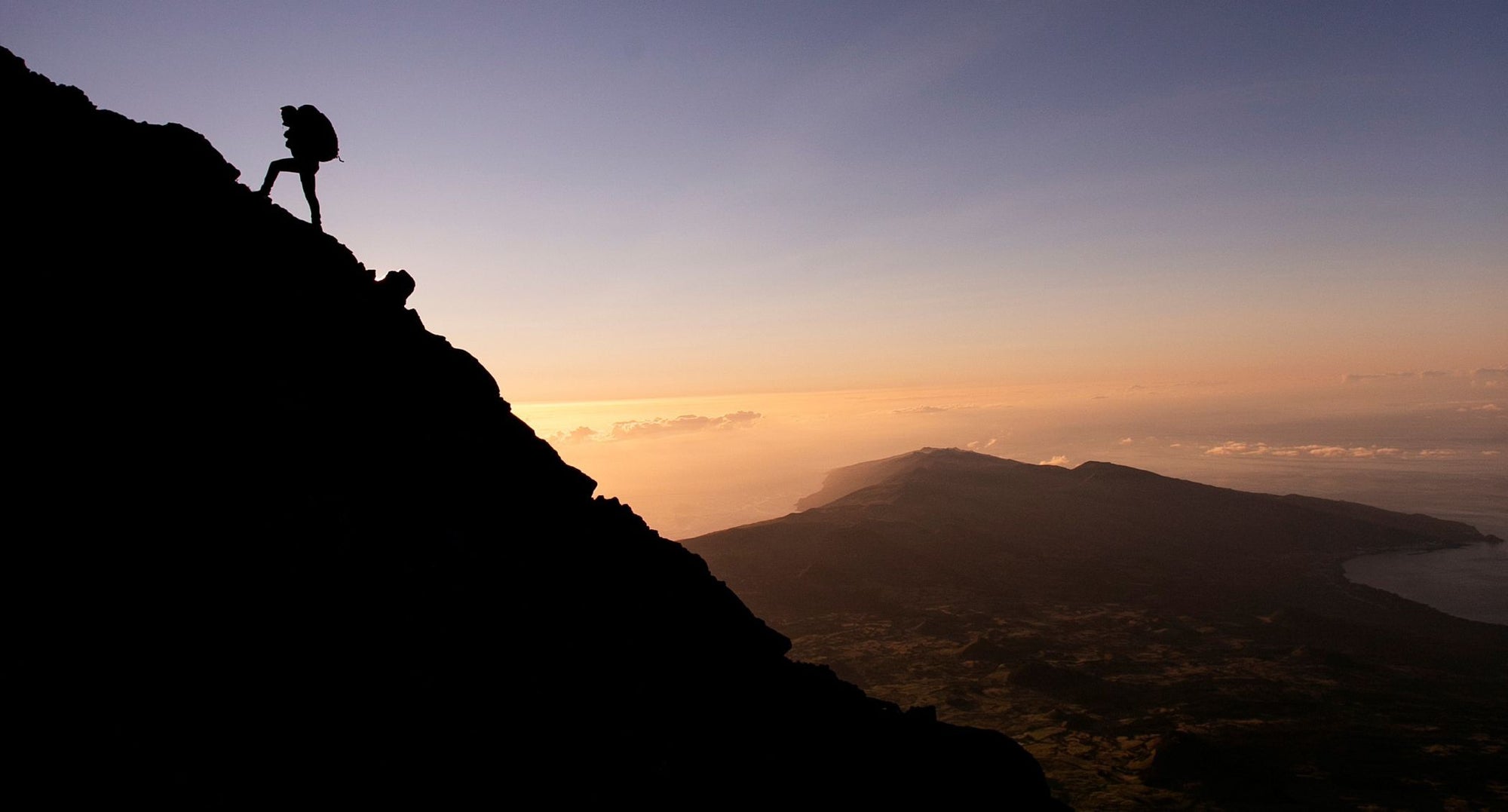 2351 metros: a experiência de ver o pôr e o nascer do sol na montanha mais alta de Portugal