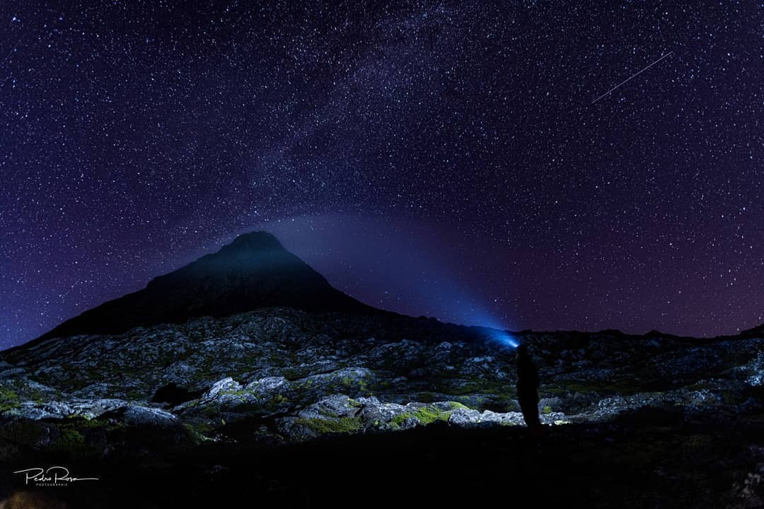 Climb Pico Mountain Azores, best overnight on pico, pico moutain, pico overnight climb, climb with Pico Me Up, Camp on Mount Pico, Ilha do Pico, Pico Azores, Climbing mountain pico is the best experience, best hike in azores, crater, stars, The Pico Island offers you the opportunity to climb the highest mountain of Portugal with 2351 